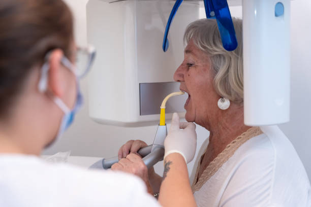 Best Weekend Emergency Dental Services in Naples, TX